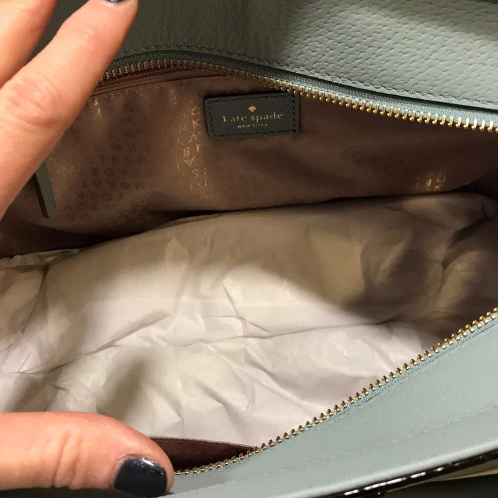 Kate Spade Tote/Wallet Bundle!! Brand New!! - Picture 3 of 8